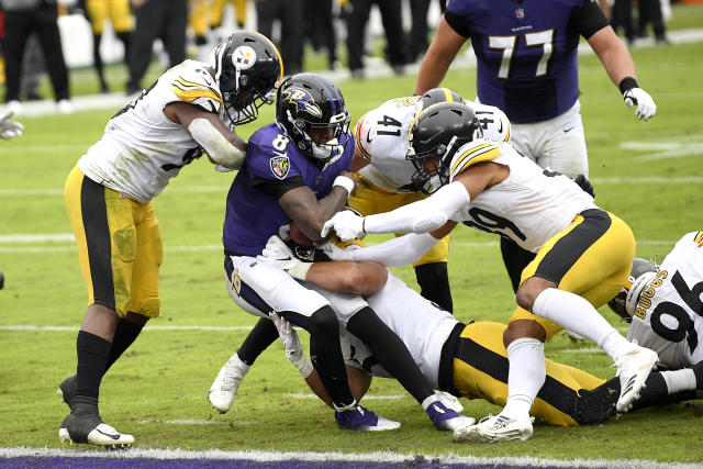 Alex Highsmith provides spark with first NFL interception in Steelers win