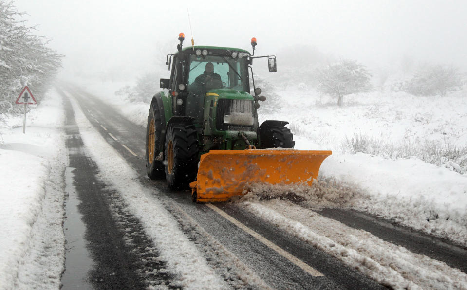 Winter Weather Returns To The UK