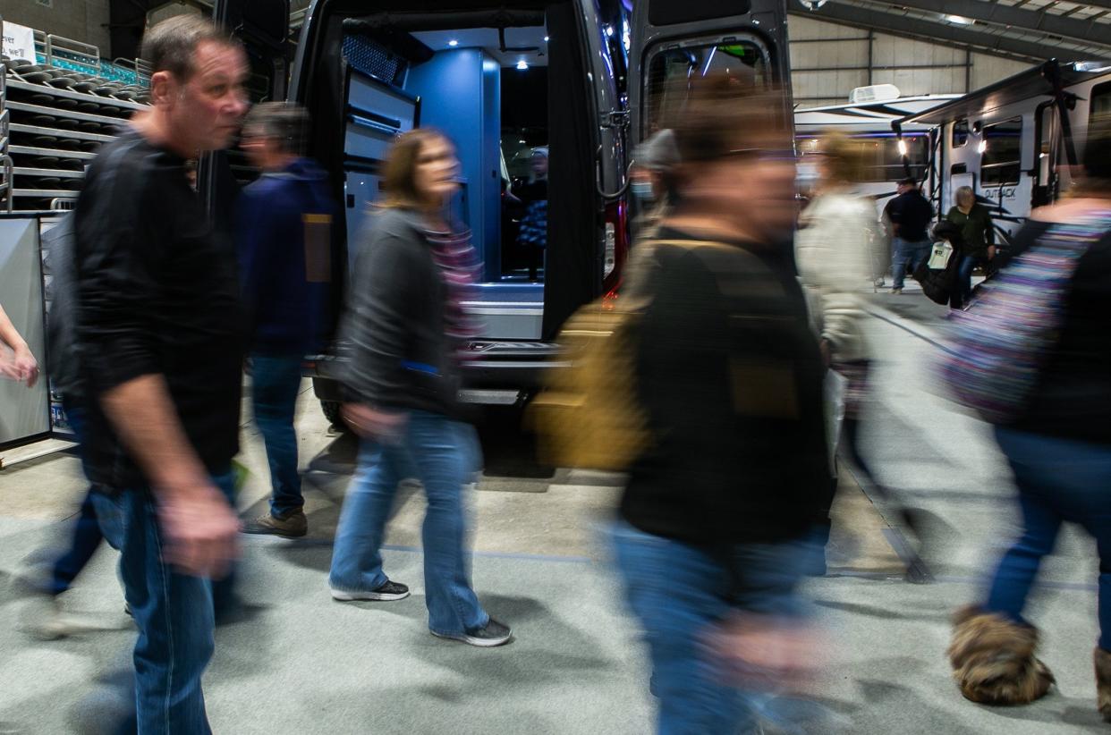 Patrons flock into the Ohio Expo's Celeste Center around noon on Saturday for the 42nd Ohio RV & Boat Show.