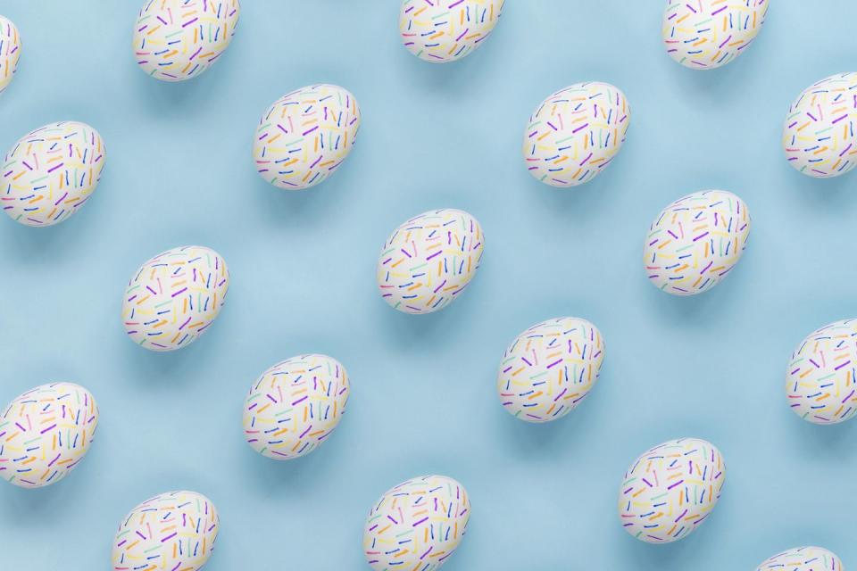 10) Confetti Painted Eggs