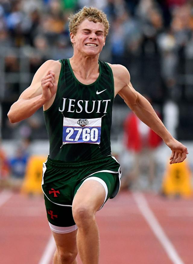 Teen Runner Known as 'White Lightning' Breaks 100-Meter High School Record