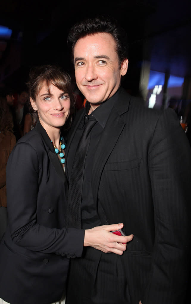 2012 LA Premiere 2009 Amanda Peet John Cusack