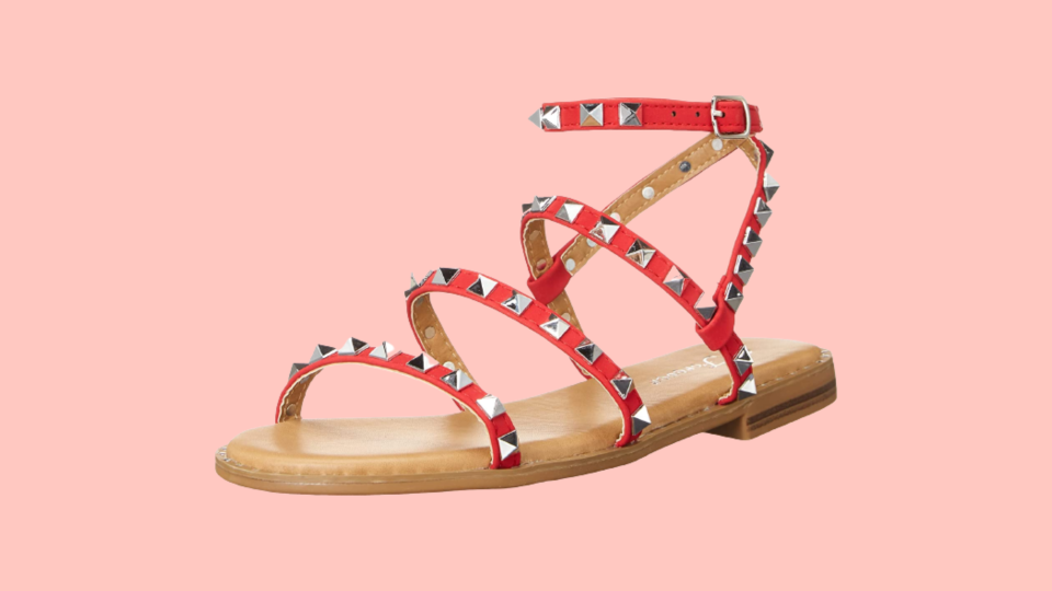 These sandals will take you places (literally, they have "travel" in the name).