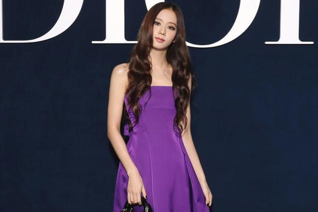 JISOO NEWS on Twitter  Dior fashion week, Fashion, Dior fashion