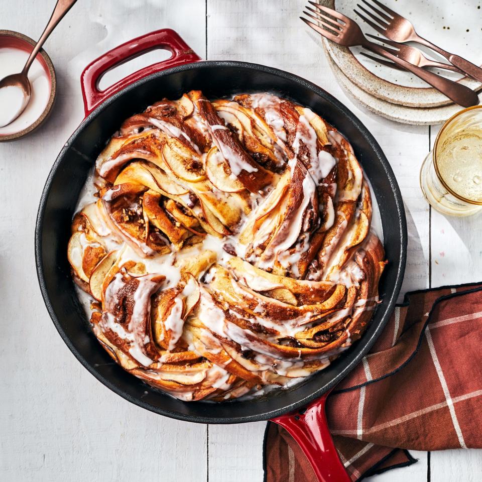 Spiced Apple-Pecan Swirl Bread