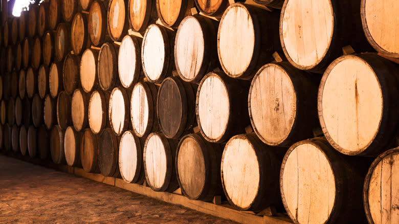 tequila aging in barrels 