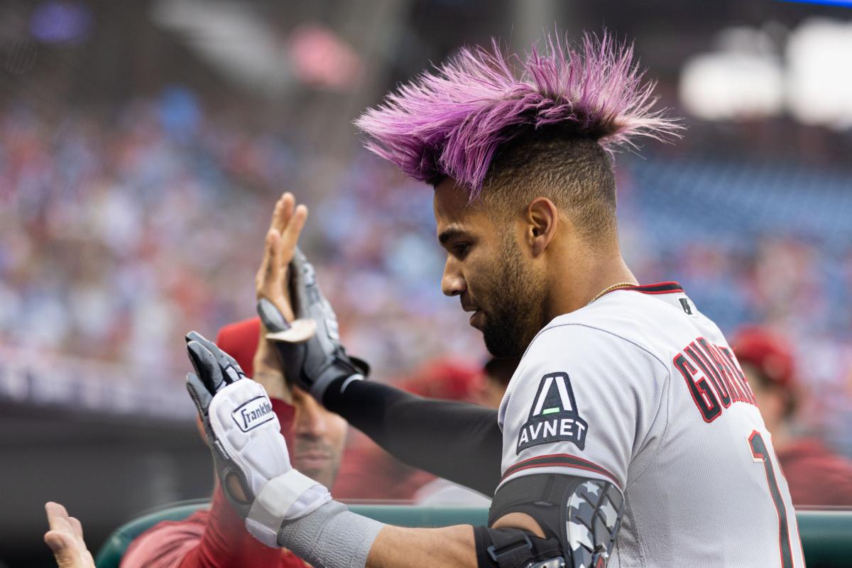 Arizona Diamondbacks - One more in the purple and teal. #RattleOn