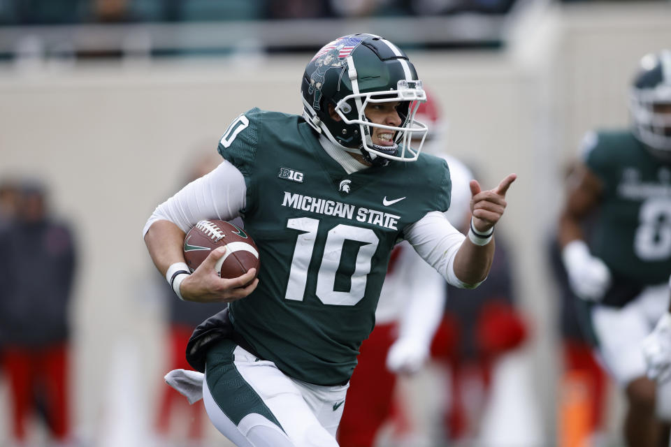 Michigan State quarterback Payton Thorne runs on a keeper against Rutgers during the first half of an NCAA college football game, Saturday, Nov. 12, 2022, in East Lansing, Mich. (AP Photo/Al Goldis)