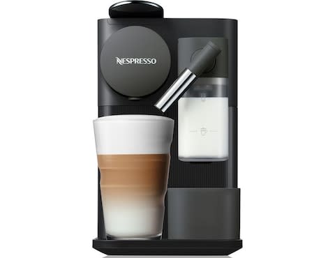 NESPRESSO by De'Longhi Lattissima One black friday