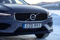 <p>When the V60 Cross Country hits dealer lots in the summer, its starting price should be a few grand higher than the V60 Momentum T5 FWD, suggesting a base price of around $42,000.</p>