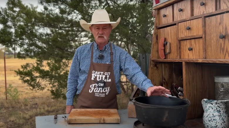 Kent Rollins cooking outside