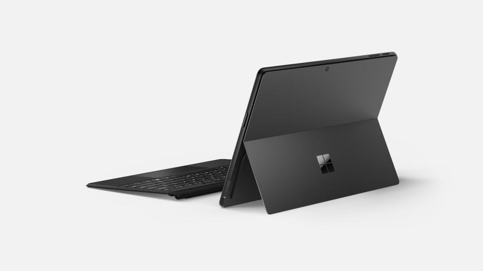 Surface Pro 11