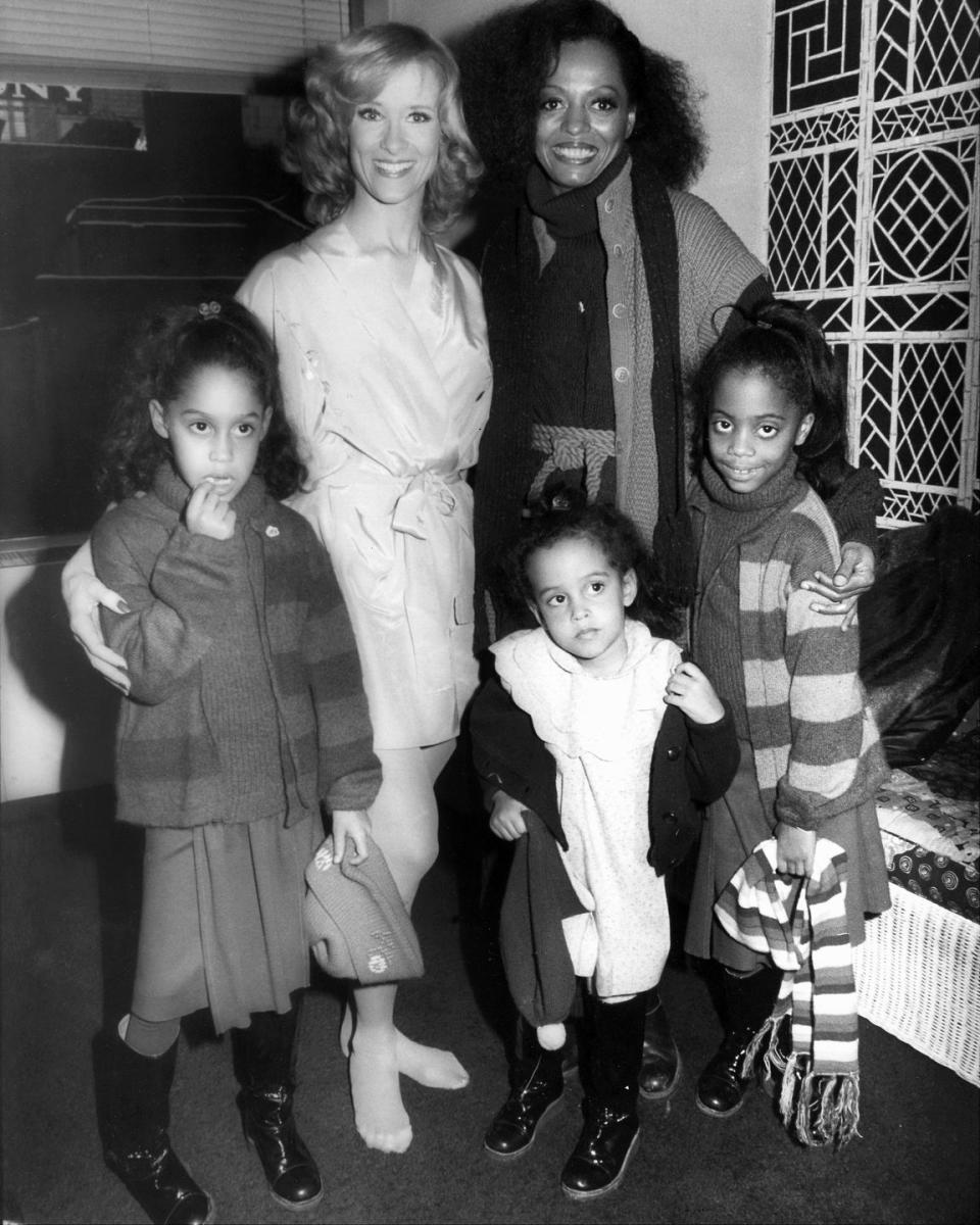 1979: Diana Ross and her daughters go backstage