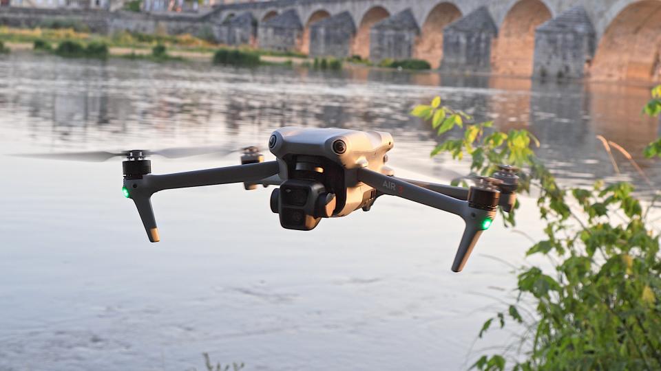 <p>DJI Air 3 review: A high-quality zoom adds new creative options</p>
