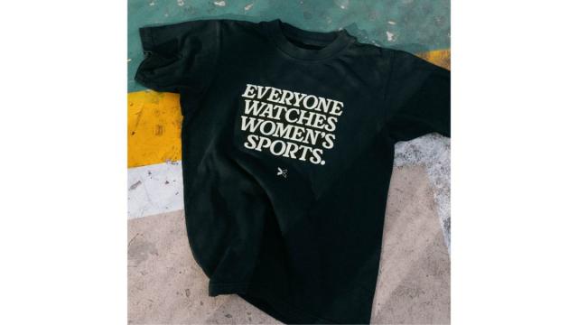 Everyone Watches Women's Sports Tee – Togethxr