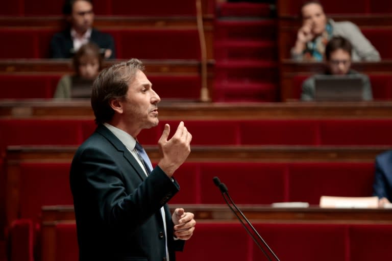 Le député du Parti socialiste Jérôme Guedj à l'Assemblée nationale à Paris, le 21 novembre 2022 (Geoffroy VAN DER HASSELT)