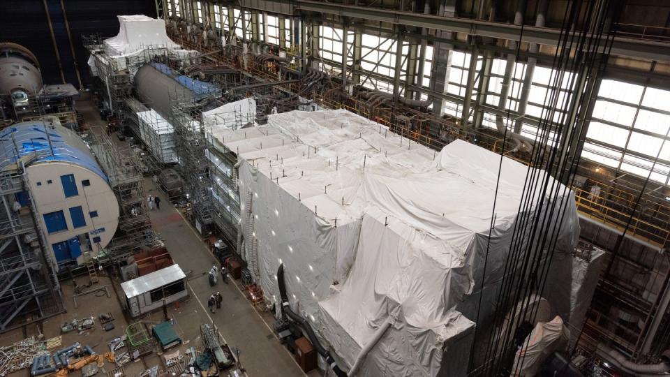 The Virginia-class submarine New Jersey (SSN 796) reached pressure hull complete in February 2021. The construction milestone signifies that all of the submarine’s hull sections have been joined to form a single, watertight unit. HII photo.