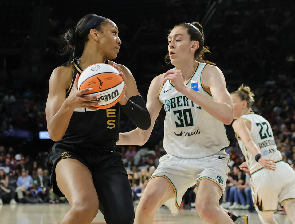 Las Vegas forward A'ja Wilson is guarded by New York Liberty forward Breanna Stewart during the 2023 Commissioner's Cup championship game on Aug. 15, 2023, at Michelob Ultra Arena in Las Vegas. (Photo by Ethan Miller/Getty Images)