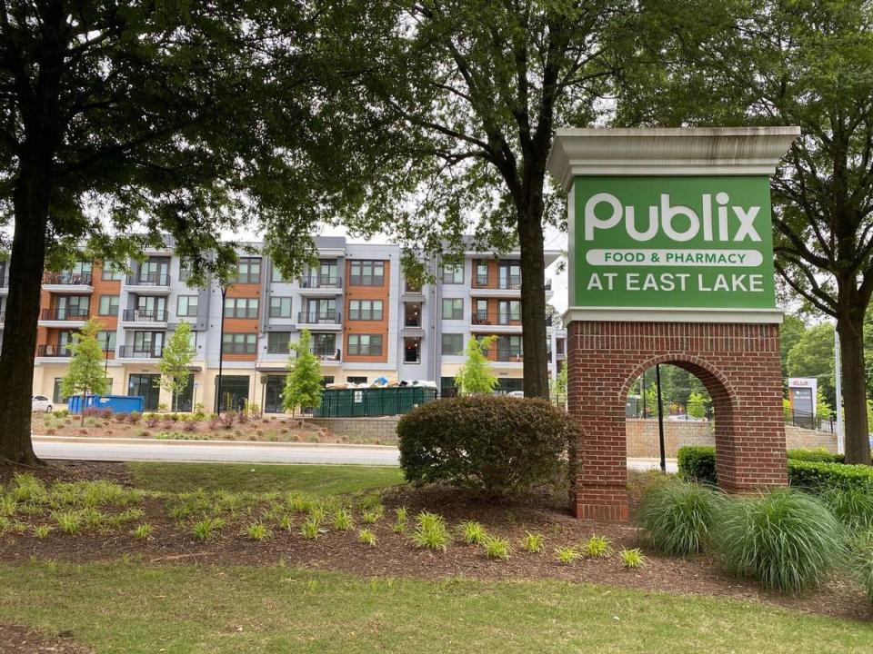 A Publix grocery store creates jobs and healthy food options for East Lake residents.