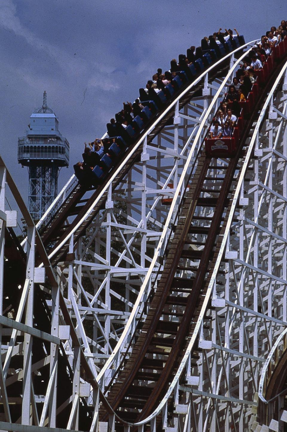 The Racer, the park's first roller coaster thriller, was the first wooden roller coaster to turn around one of its trains to travel backward.