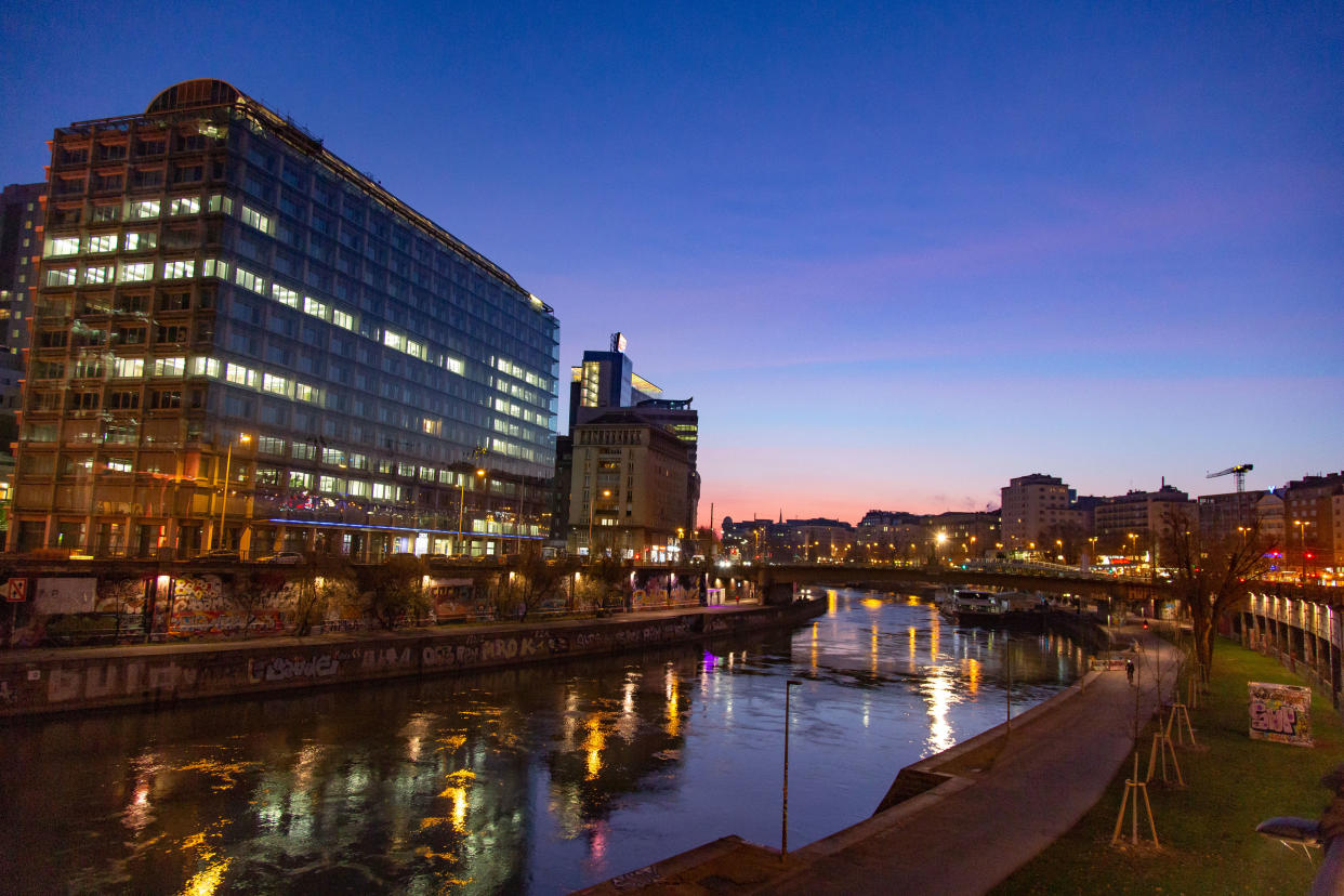 Sunrise sky with beautiful colors over Donaukanal or Danube Canal, a former arm of Danube river, nowadays a water channel in the city center of Vienna, capital of Austria. The magic hour over Marienbrücke ( Maria's bridge ), Schwedenbrücke ( Sweden bridge ) and Aspenbrücke.  December 4, 2019 - Wien, Austria (Photo by Nicolas Economou/NurPhoto via Getty Images)