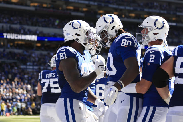 Steelers clip Colts on Monday Night Football