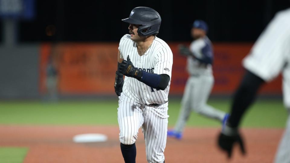 Hudson Valley's Austin Wells returns to first base at bat during the Renegades home opener versus the Brooklyn Cyclones on April 19, 2022.