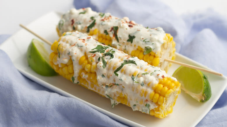 corn on cob with sauce