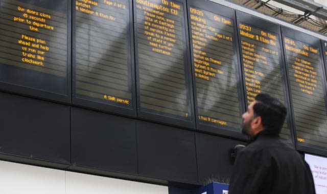 Rail and Tube strikes