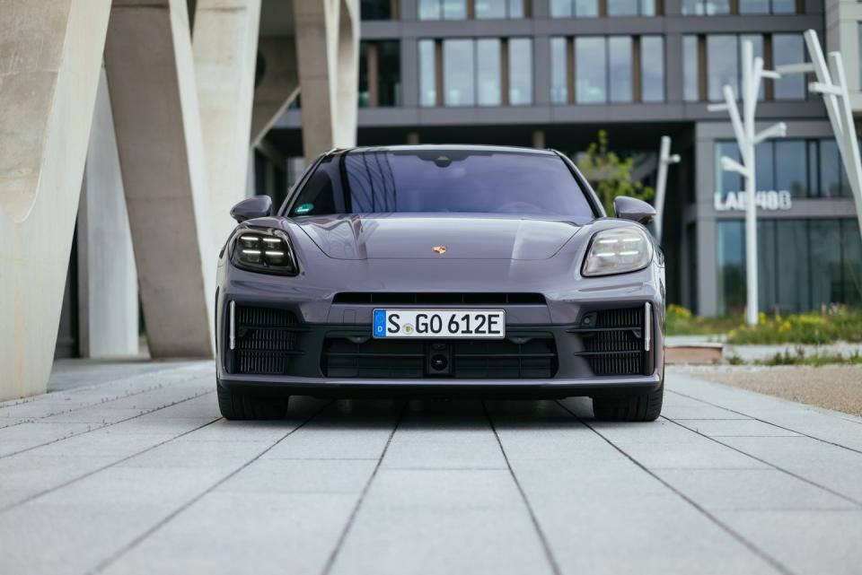 2024 porsche panamera 4 ehybrid