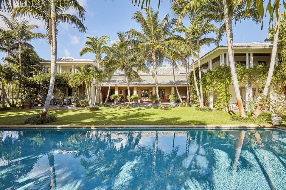 2020 kips bay palm beach show house lars bolander swimming pool