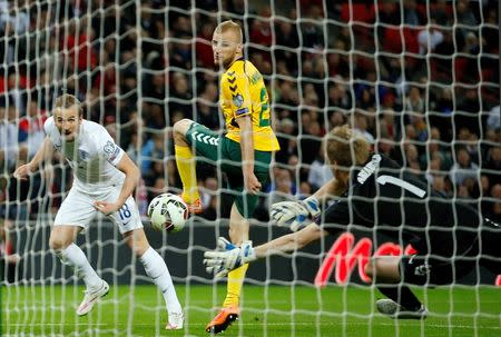 Football - England v Lithuania - UEFA Euro 2016 Qualifying Group E - Wembley Stadium, London, England - 27/3/15 England's Harry Kane scores their fourth goal Action Images via Reuters / John Sibley Livepic