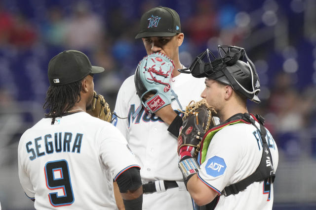 Arenado homers, Cardinals pitchers blank Marlins to win and avoid sweep