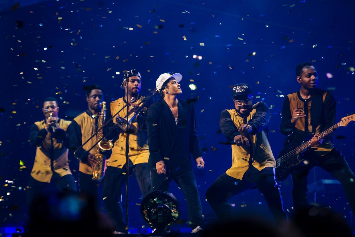 Bruno Mars performs at a sold-out O2 Arena: Florent Dechard