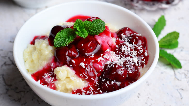 rice pudding with stewed fruit 