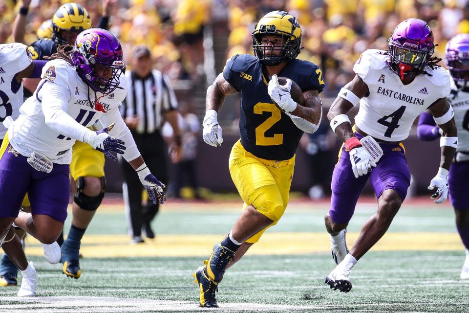 Michigan running back Blake Corum (2) runs against East Carolina during the first half at Michigan Stadium in Ann Arbor on Saturday, Sept. 2, 2023.