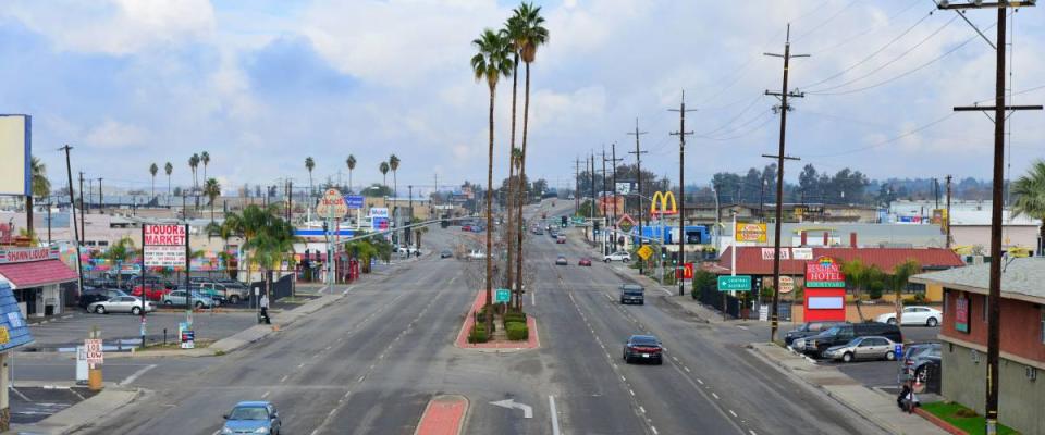 BAKERSFIELD, CA - DECEMBER 13, 2014: Traffic is light on a Saturday morning on Union Avenue, looking north from the Truxtun Avenue overpass.