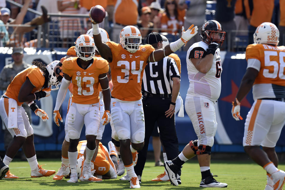 Tennessee linebacker Darrin Kirkland (34) combined for 111 tackles in his first two seasons. (AP Photo/Mark Zaleski)