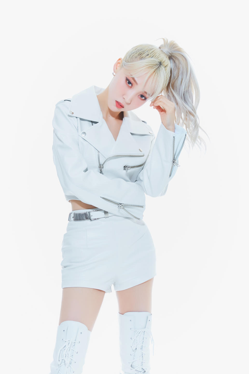 MAMAMOO – <span class="s1">Moonbyul</span>