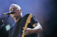 Ja, man kann es ruhig aussprechen: Er ist ein vielseitiges Genie! Singen kann er auch: Gemeinsam mit Ex-Pink-Floyd-Mitglied David Gilmour (Bild) sang Cumberbatch bereits live dessen Song "Comfortably Numb". Fans fragen sich: Wann folgt die Platte? (Bild: Jo Hale/Getty Images)