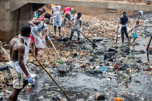 One of the poorest countries on the planet, Sierra Leone wrestles with major problems of infrastructure, such as sewerage, roads and power