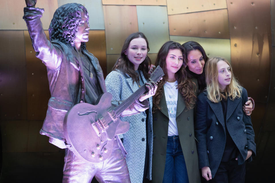 Lily Cornell, Toni Cornell, Vicky Cornell and Christopher Cornell unveil a life-size statue of singer Chris Cornell during the public unveiling ceremony at MoPop on October 7, 2018 in Seattle, Washington.  (Photo: Mat Hayward/Getty Images)