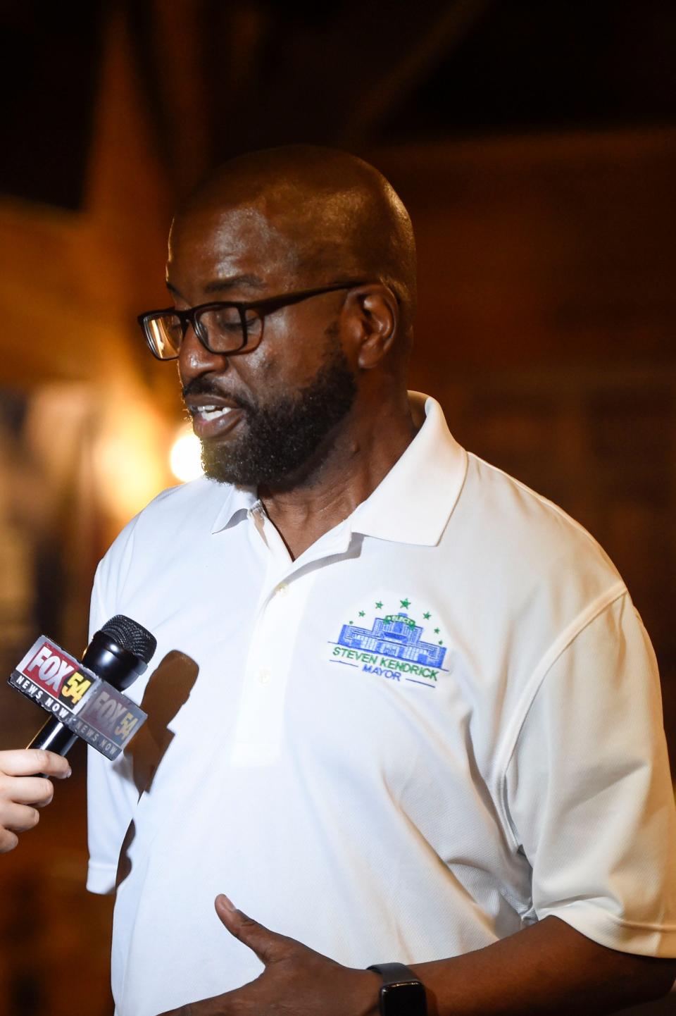 Former Tax Commissioner and Augusta mayoral candidate Steven Kendrick spoke to reporters at an election watch party May 24.