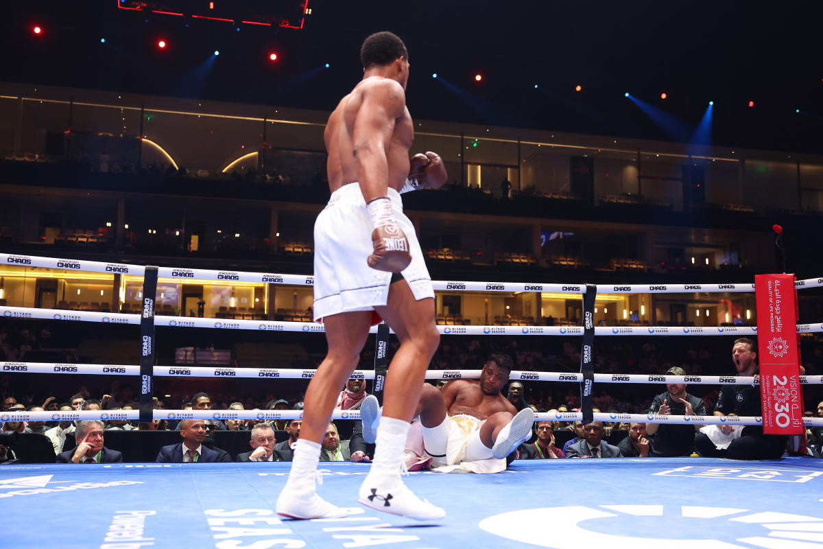 Anthony Joshua knocks Francis Ngannou out cold with vicious 2nd