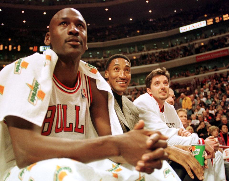 Michael Jordan and Scottie Pippen gave Toni Kukoc quite an initiation into the Chicago Bulls mentality. (Vincent Laforet/AFP via Getty Images)