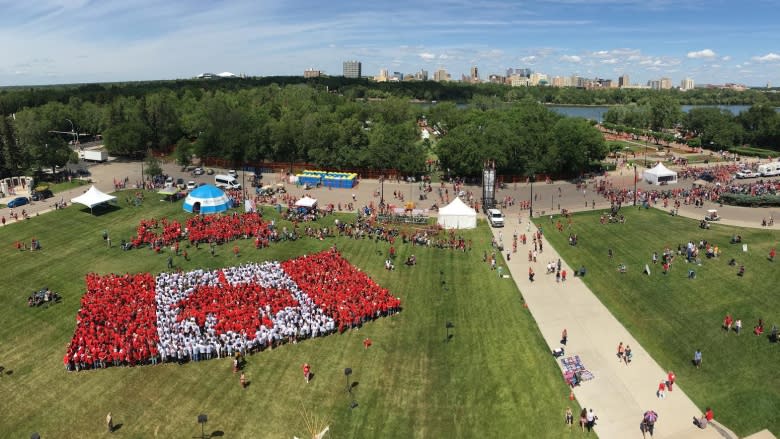 Living Canadian flag comes to life in Regina