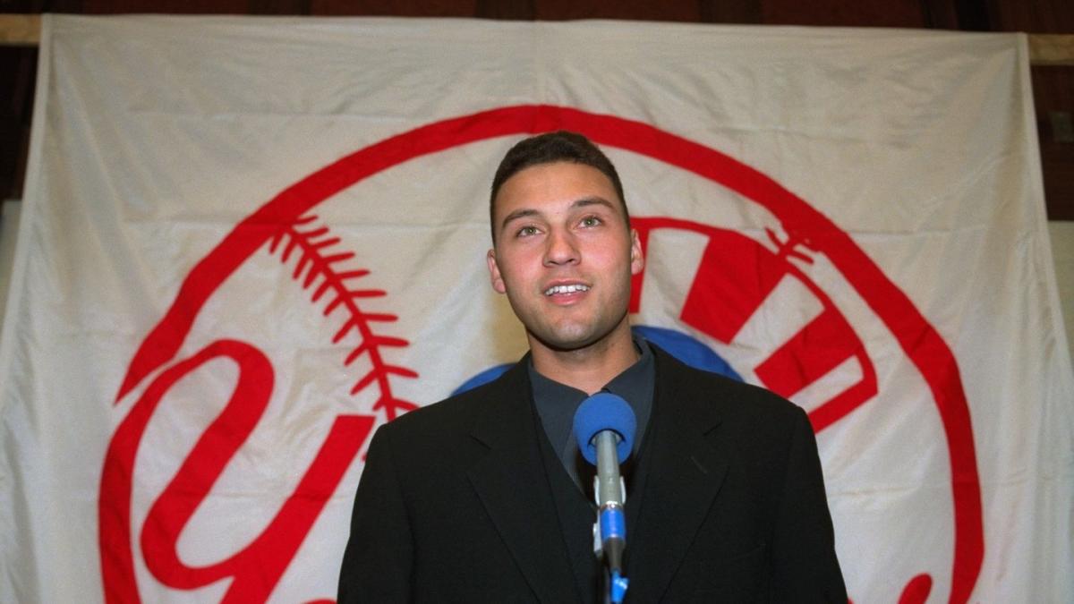 Derek Jeter of the New York Yankees celebrates following Game Four of  News Photo - Getty Images