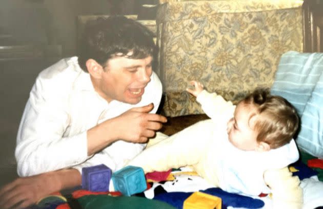 The author at their grandmother’s house with their dad (1996).