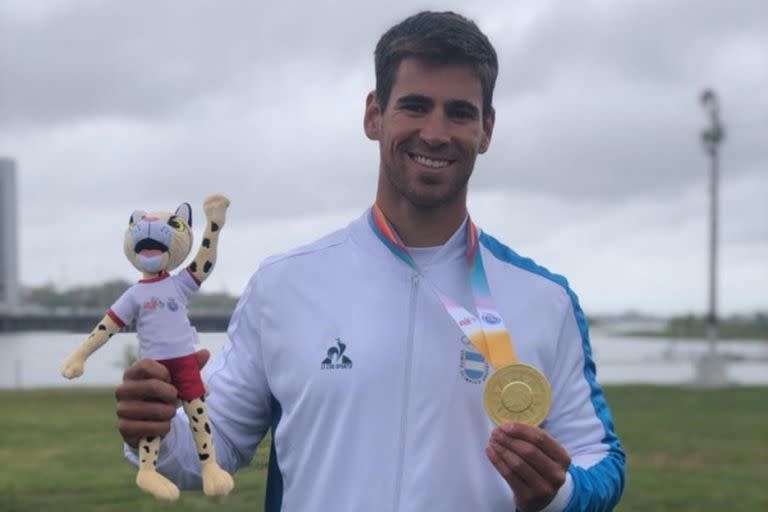 Agustín Vernice logró la medalla de oro en K1 1000 metros; fue el abanderado en la Ceremonia Inaugural