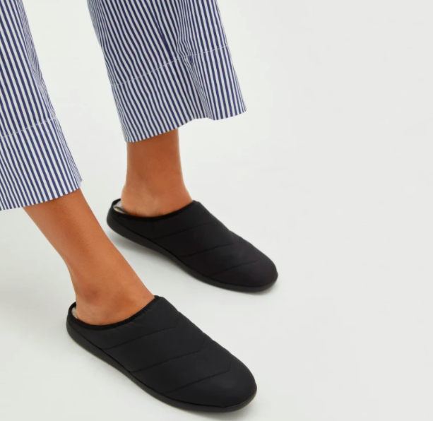 Everlane ReNew Slipper in Black